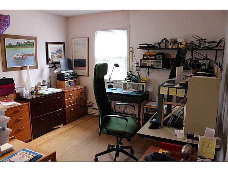 51 Overlook Road Narragansett, RI 02882 - Photo 11 of 21 Other. Home office