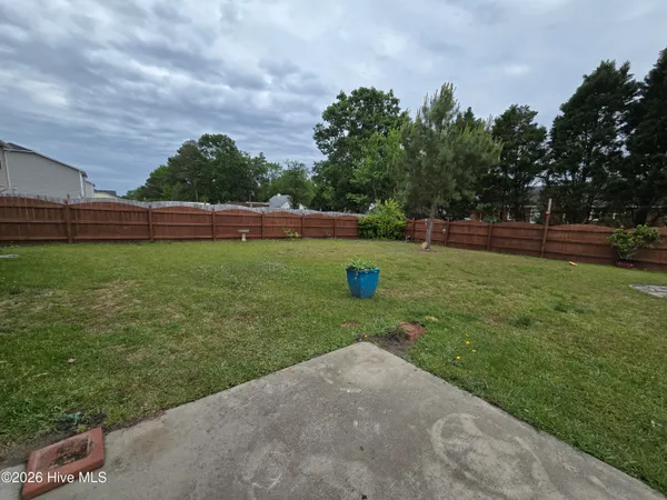 $2,000 | 1029 Ellery Drive, Greenville, NC 27834