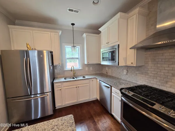 $2,000 | 1029 Ellery Drive, Greenville, NC 27834