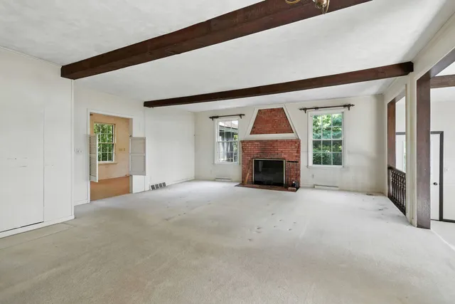 $495,000 | 25111 Valley Drive, Bettendorf, IA 52722