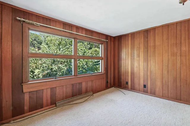 $495,000 | 25111 Valley Drive, Bettendorf, IA 52722