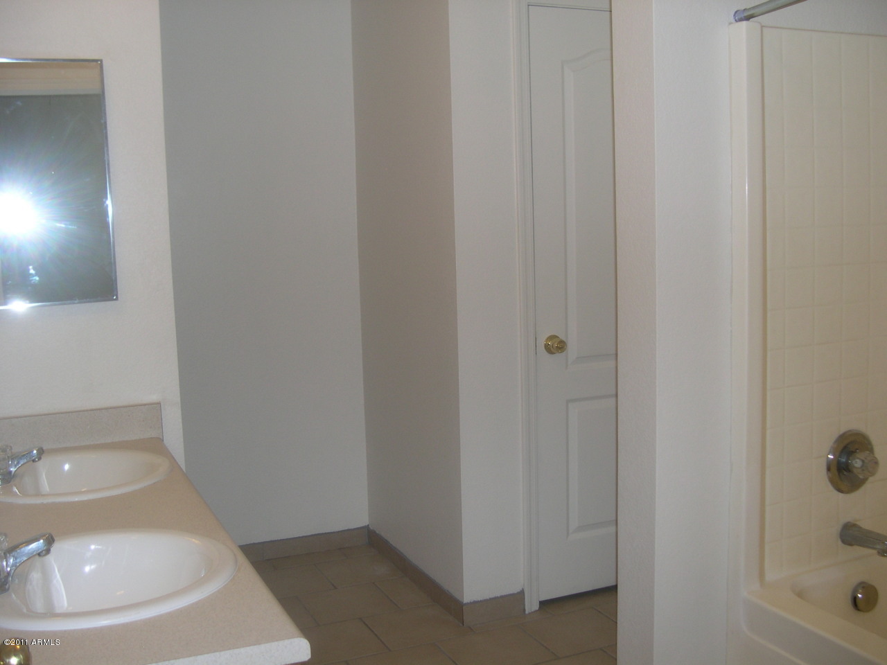 9560 West Monte Vista Road Phoenix, AZ 85037 - Photo 11 of 13 Master Bathroom