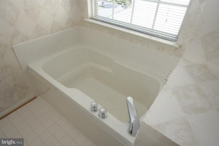 18117 Coachmans Road Germantown, MD 20874 - Photo 10 of 30 Additional