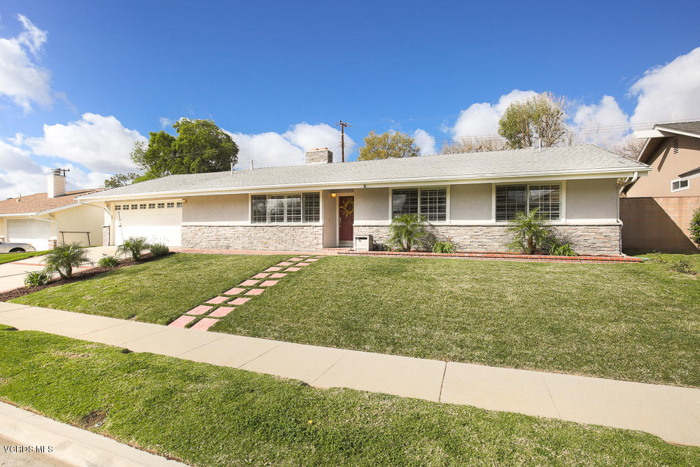 3091 Travis Avenue Simi Valley, CA 93063 - Photo 1 of 29 001