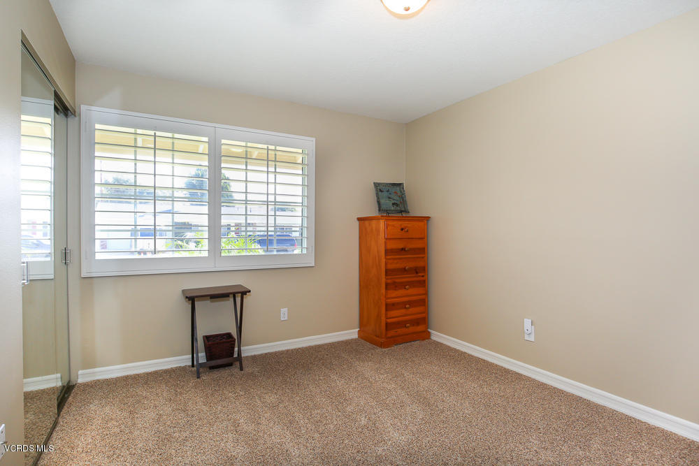 3091 Travis Avenue Simi Valley, CA 93063 - Photo 17 of 29 020