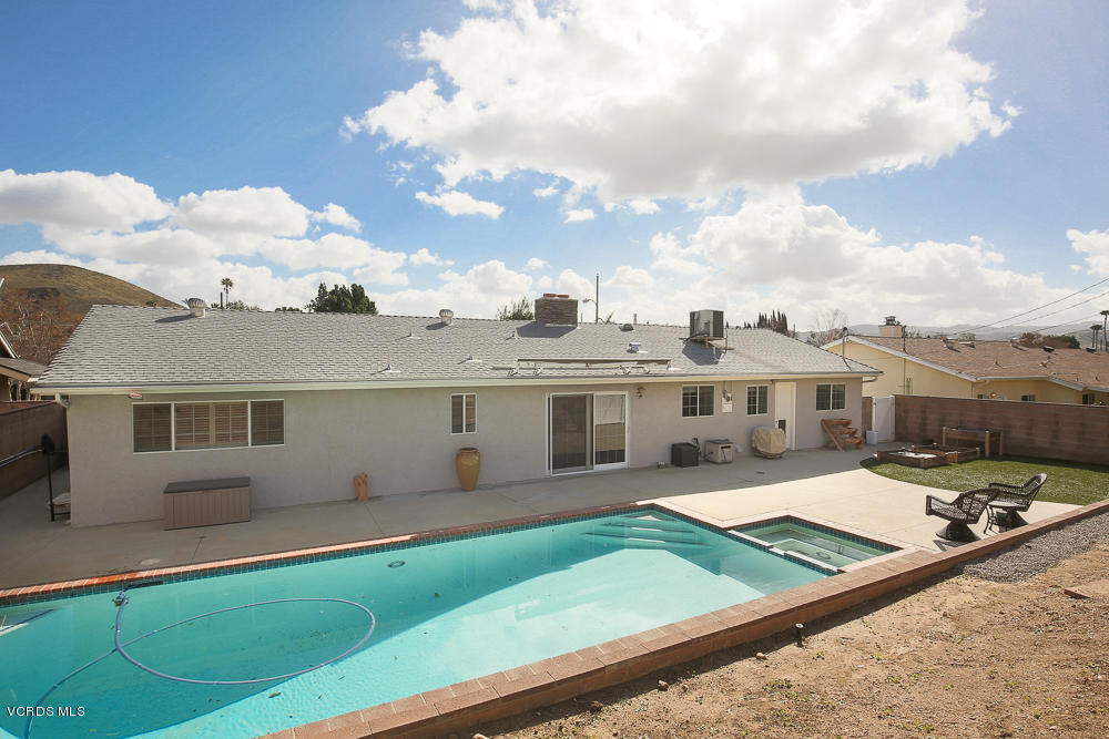 3091 Travis Avenue Simi Valley, CA 93063 - Photo 29 of 29 034