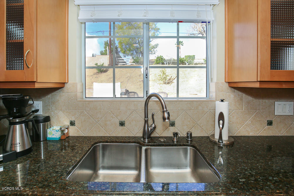 3091 Travis Avenue Simi Valley, CA 93063 - Photo 10 of 29 014