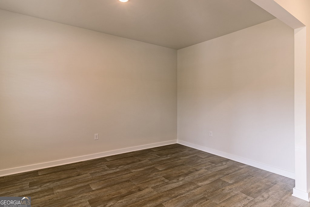 342 Jarrett Street Fairburn, GA 30213 - Photo 3 of 34