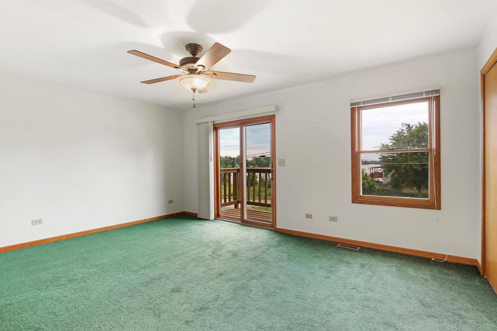 150 Eagle Point Road, Unit E Fox Lake, IL 60020 - Photo 16 of 26