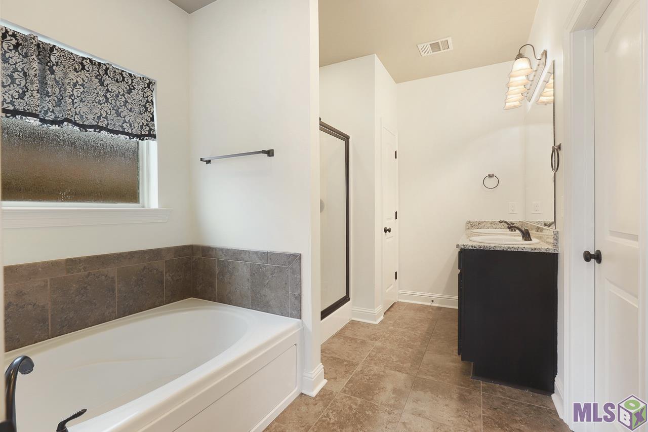 16248 Timberstone Drive Prairieville, LA 70769 - Photo 12 of 19