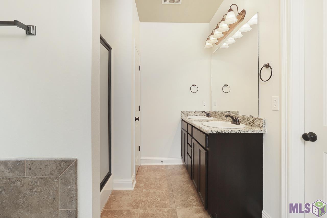 16248 Timberstone Drive Prairieville, LA 70769 - Photo 13 of 19