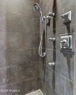 $550,000 | 605 Silverstone Road, Unit 205B, Lafayette, LA 70508