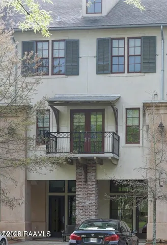 $550,000 | 605 Silverstone Road, Unit 205B, Lafayette, LA 70508