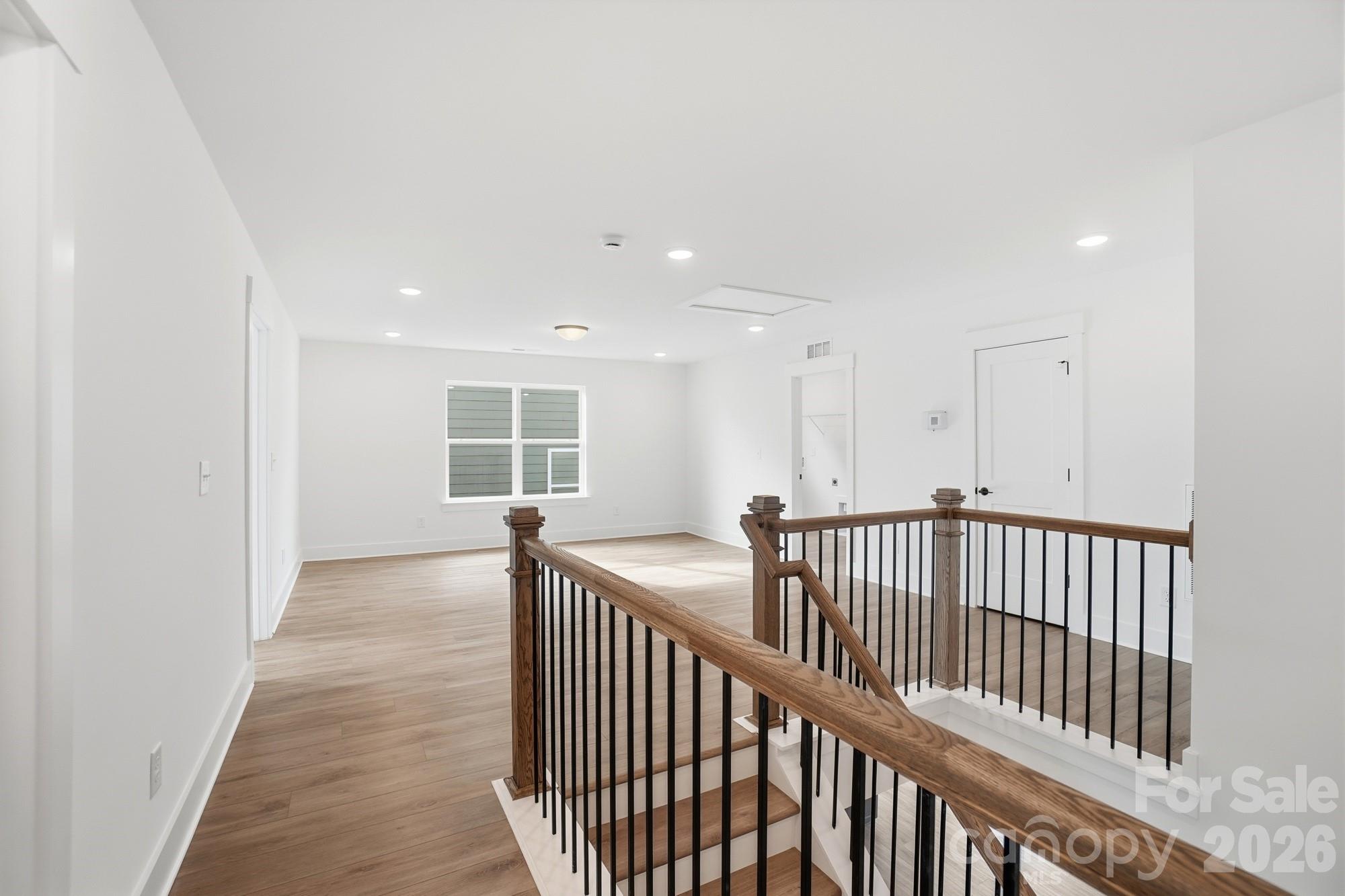115 Longwood Road Mooresville, NC 28115 - Photo 25 of 43 a view of hallway with balcony