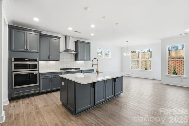 $609,500 | 115 Longwood Road, Mooresville, NC 28115