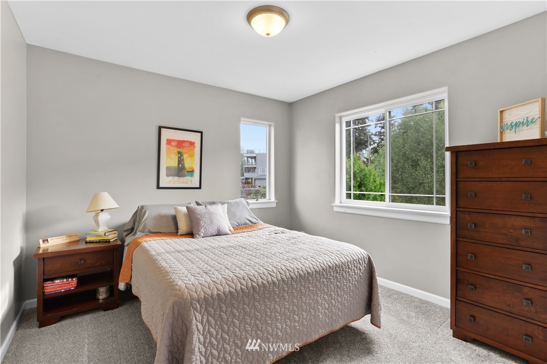 353 Bronson Way Northeast Renton, WA 98056 - Photo 20 of 36 Gallery Image 20