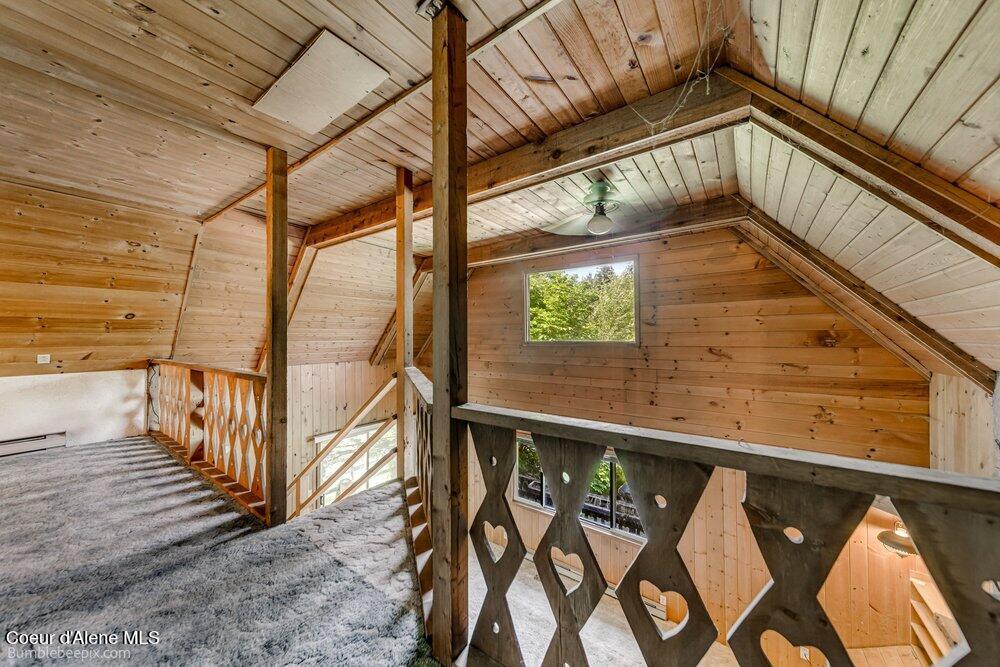 6864 East Sunnyside Road Coeur D'Alene, ID 83814 - Photo 13 of 75 009_bb193663-9_108