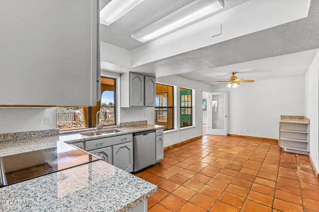 $435,000 | 656 Moondale Drive, El Paso, TX 79912