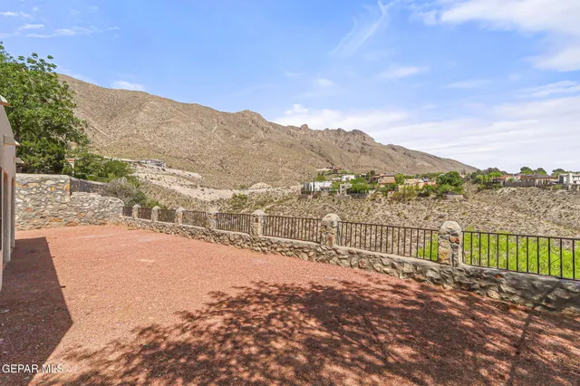 $435,000 | 656 Moondale Drive, El Paso, TX 79912