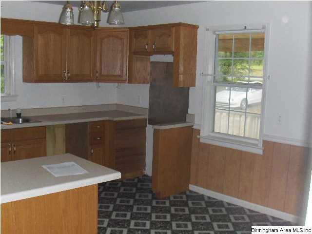 2098 Warrior Jasper Road Warrior, AL 35180 - Photo 5 of 14