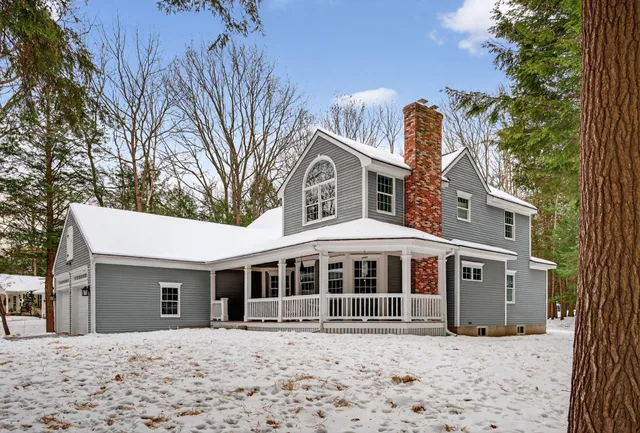 $948,000 | 14 Vines Road, Saco, ME 04072