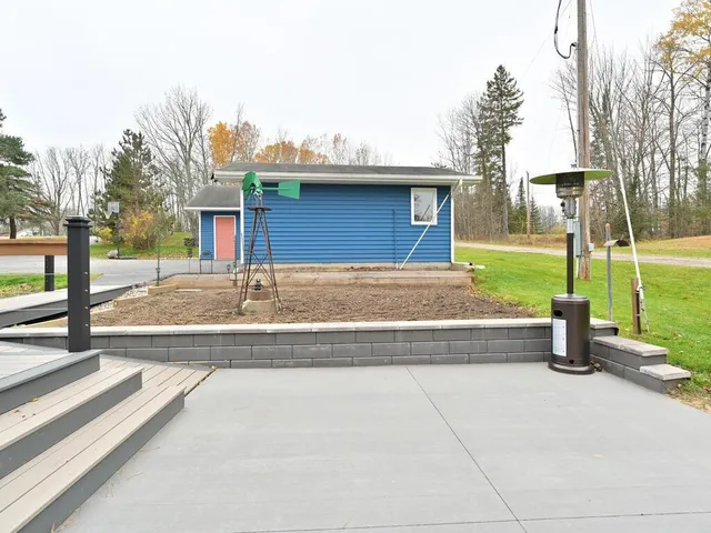 $589,000 | 14472 County Road 12, Pengilly, MN 55775