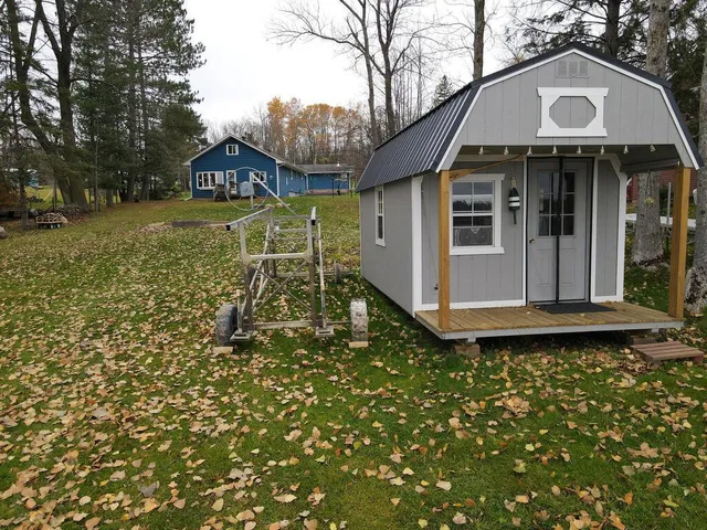 $589,000 | 14472 County Road 12, Pengilly, MN 55775