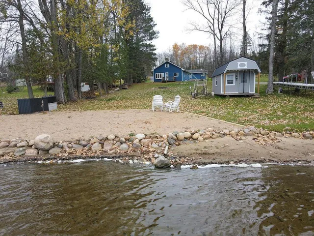 $589,000 | 14472 County Road 12, Pengilly, MN 55775