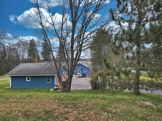 $589,000 | 14472 County Road 12, Pengilly, MN 55775