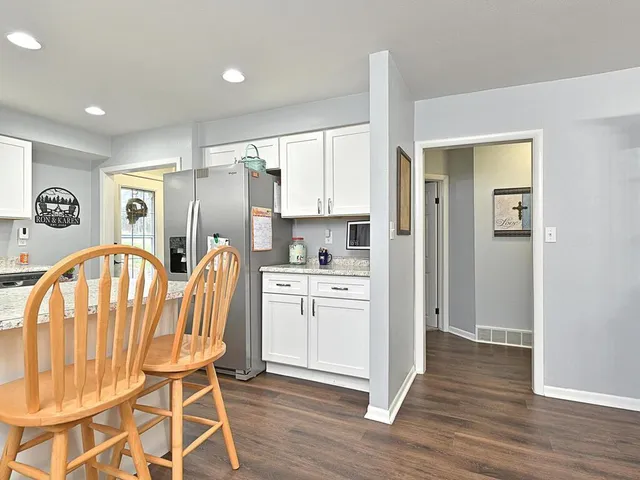 $589,000 | 14472 County Road 12, Pengilly, MN 55775