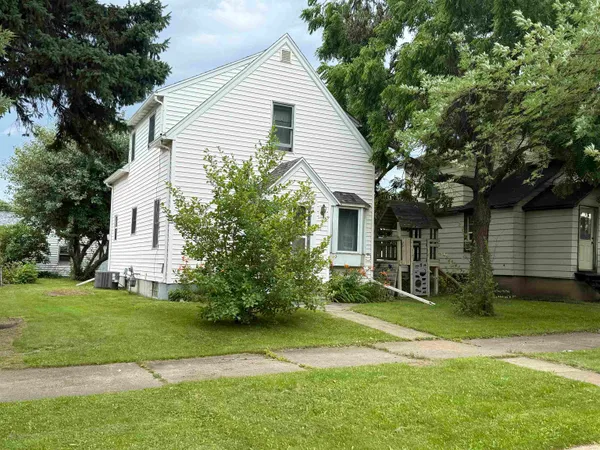 $155,000 | 809 16th Street North, Virginia, MN 55792