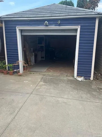 a view of front door