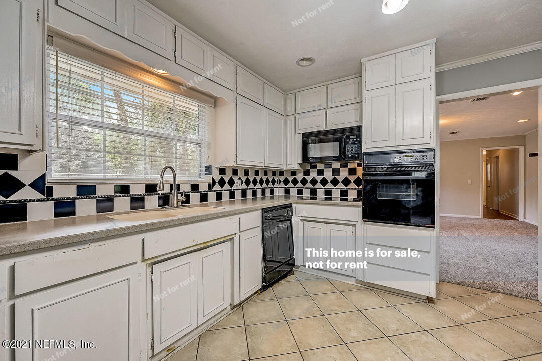 5454 Sanders Road Jacksonville, FL 32277 - Photo 4 of 35 listing_1
