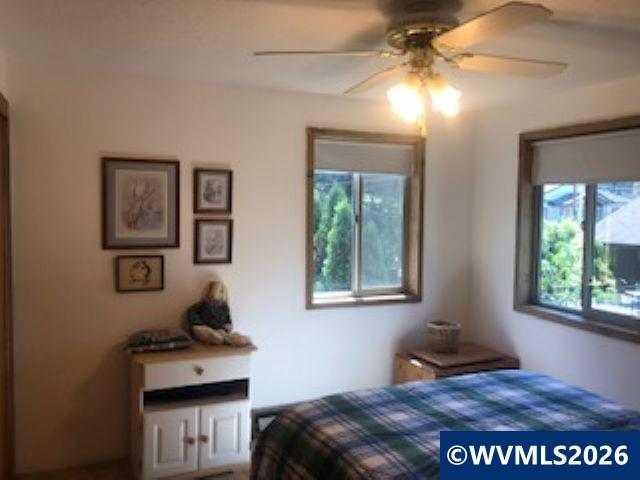 125 North Patton Road Detroit, OR 97342 - Photo 20 of 46