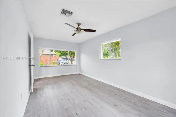 $1,075,000 | 15930 Southwest 90th Avenue, Palmetto Bay, FL 33157