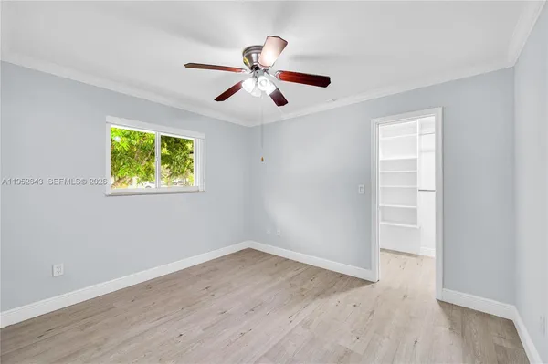 $1,075,000 | 15930 Southwest 90th Avenue, Palmetto Bay, FL 33157