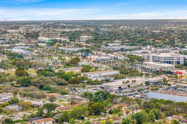 $1,189,000 | 15930 Southwest 90th Avenue, Palmetto Bay, FL 33157