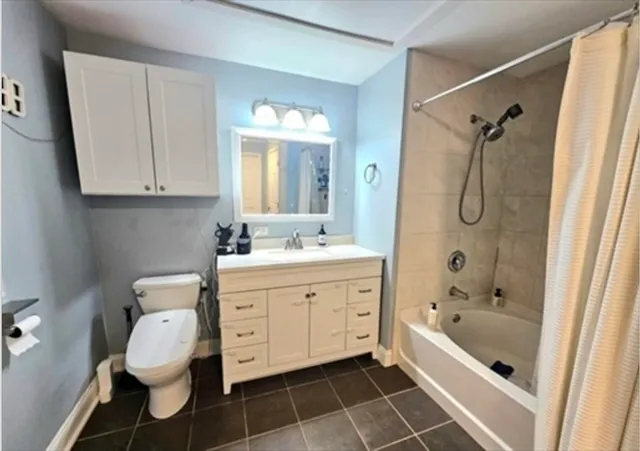 $2,950 | 10 Seaport Drive, Unit 2111, Quincy, MA 02171