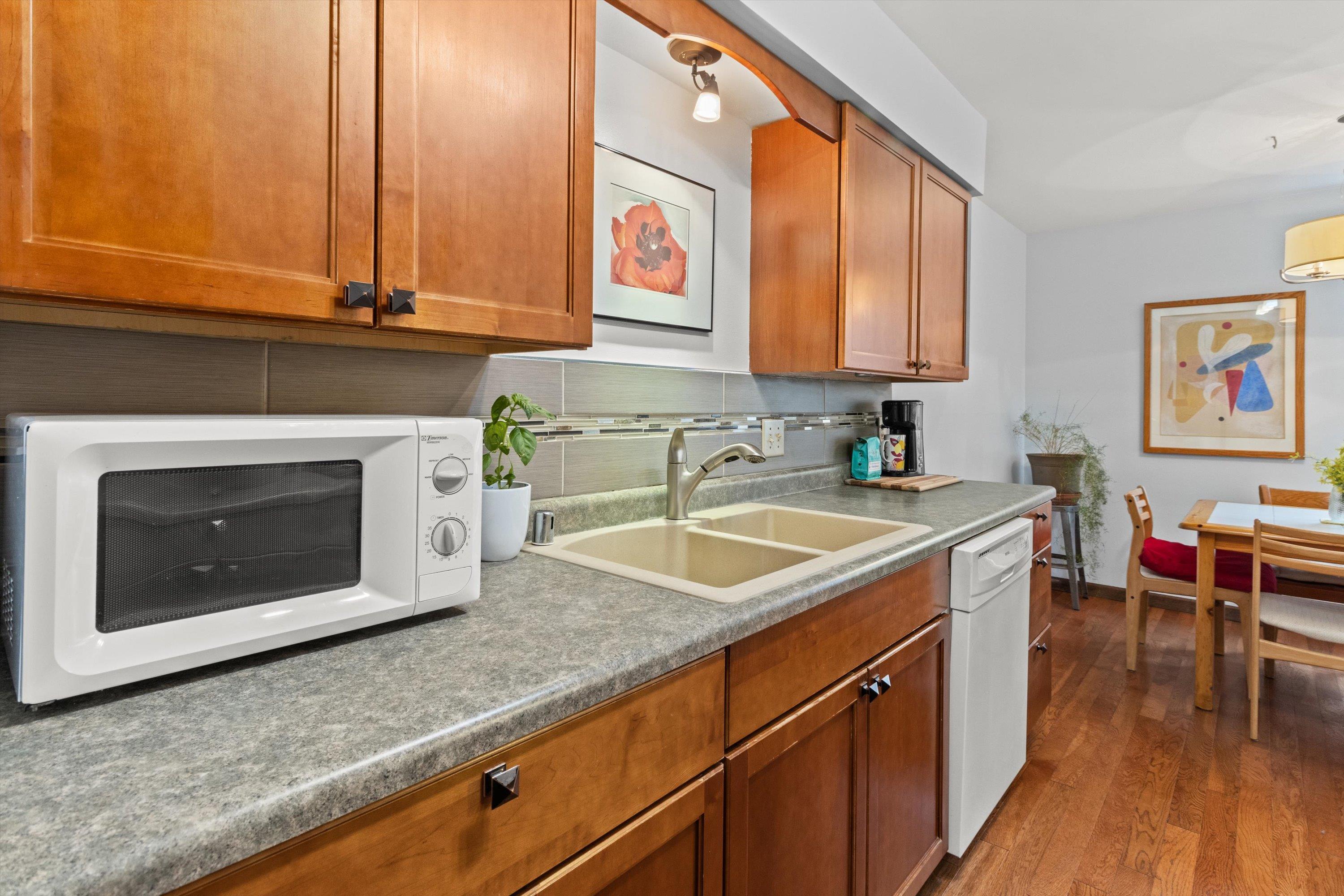 5518 Century, Unit 2 Middleton, WI 53562 - Photo 6 of 29