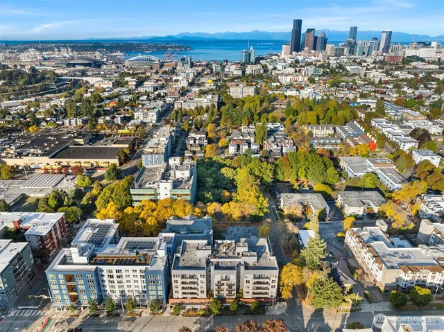 $389,000 | 303 23rd Avenue South, Unit 310, Seattle, WA 98144