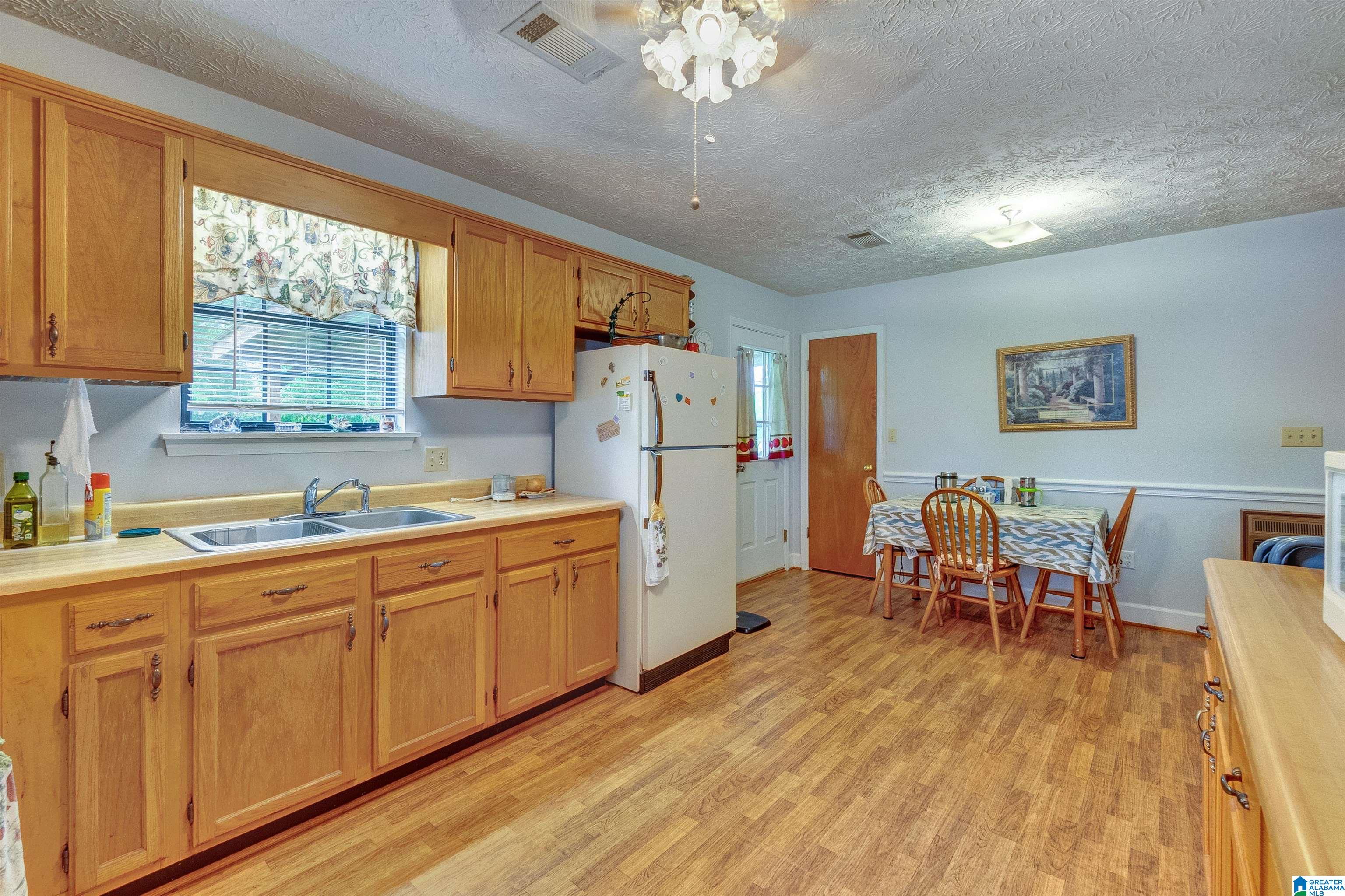 854 Main Street Jemison, AL 35085 - Photo 21 of 41