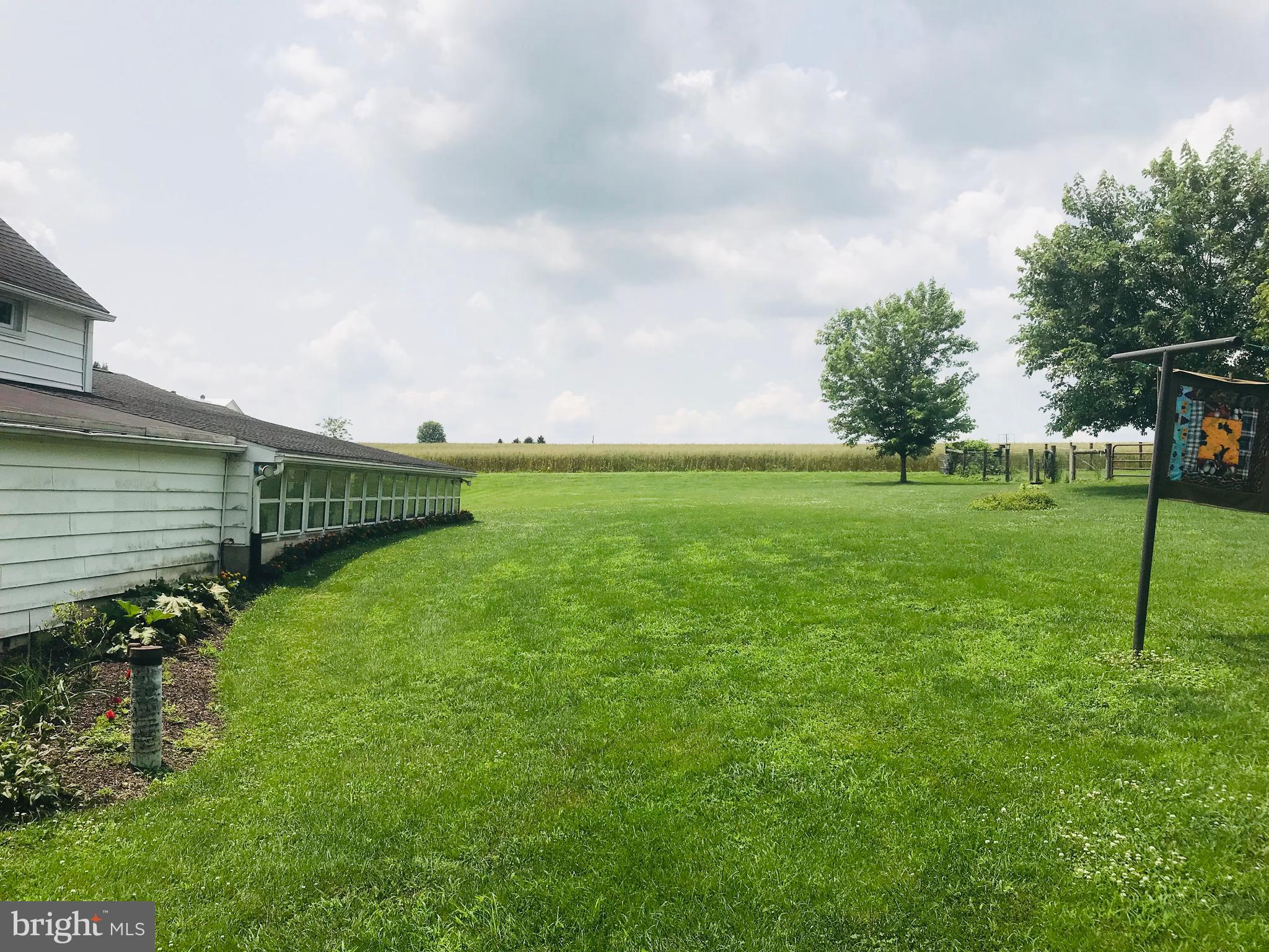 210 Crest Road Lititz, PA 17543 - Photo 13 of 14 Backyard