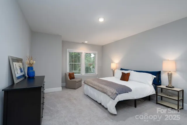 $1,399,900 | 5041 Vernet Lane, Charlotte, NC 28210