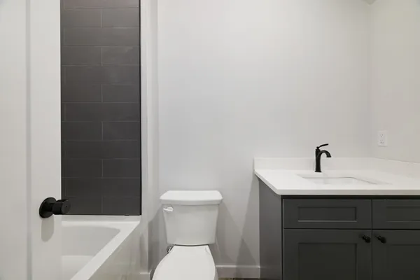 $874,900 | 209 Walnutwood Lane, Nashville, TN 37211