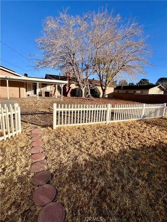 $3,500 | 44519 Foxton Avenue, Lancaster, CA 93535