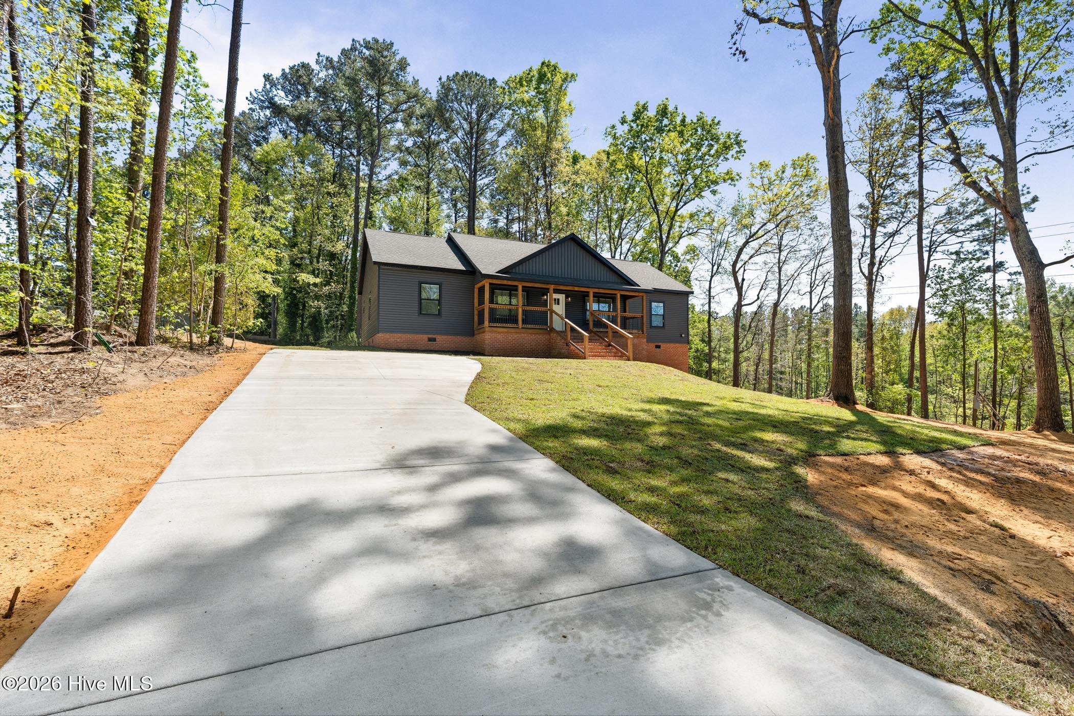 153 Southwood Drive Rockingham, NC 28379 - Photo 3 of 31 1000057448