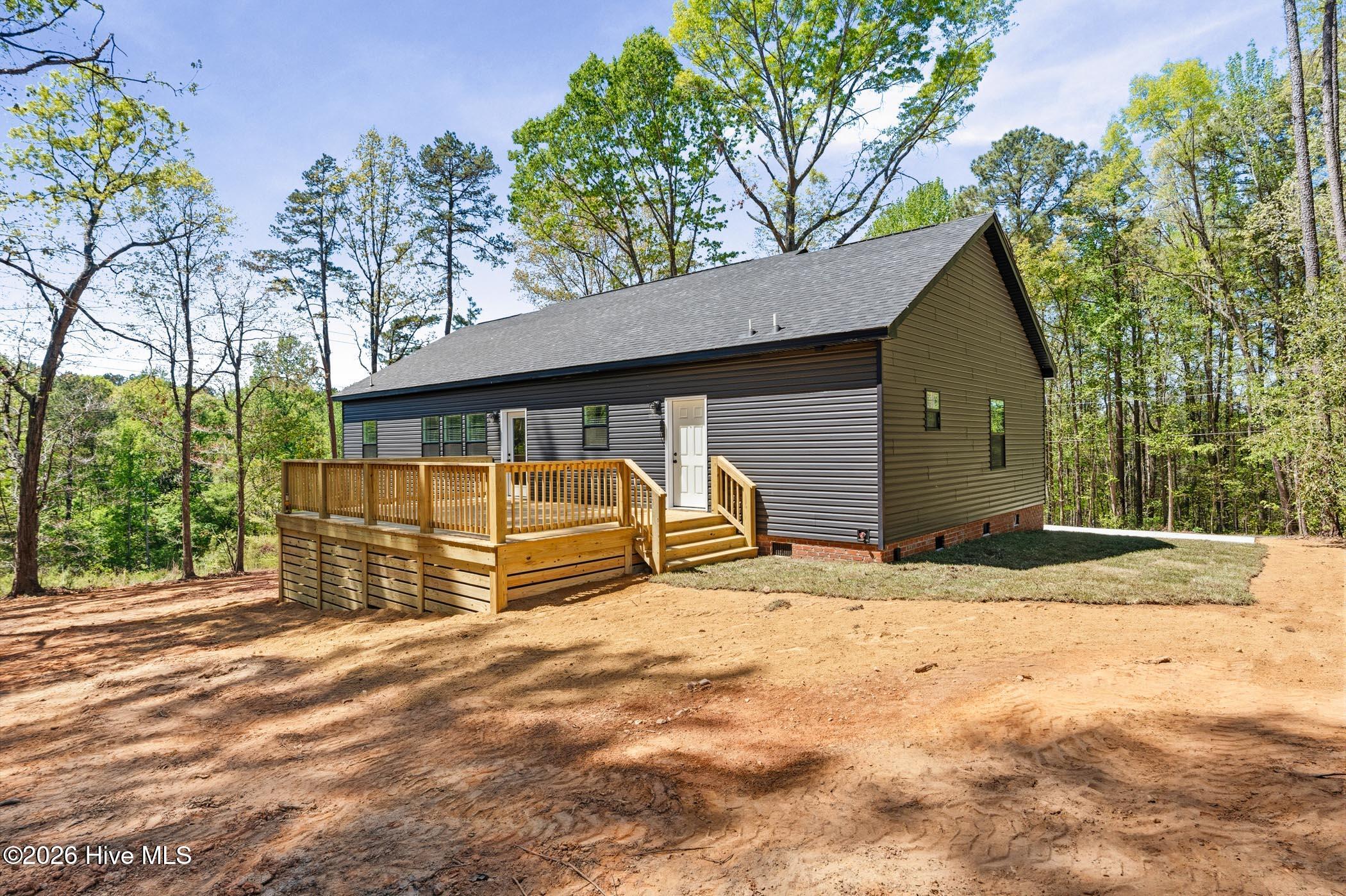153 Southwood Drive Rockingham, NC 28379 - Photo 4 of 31 1000057445