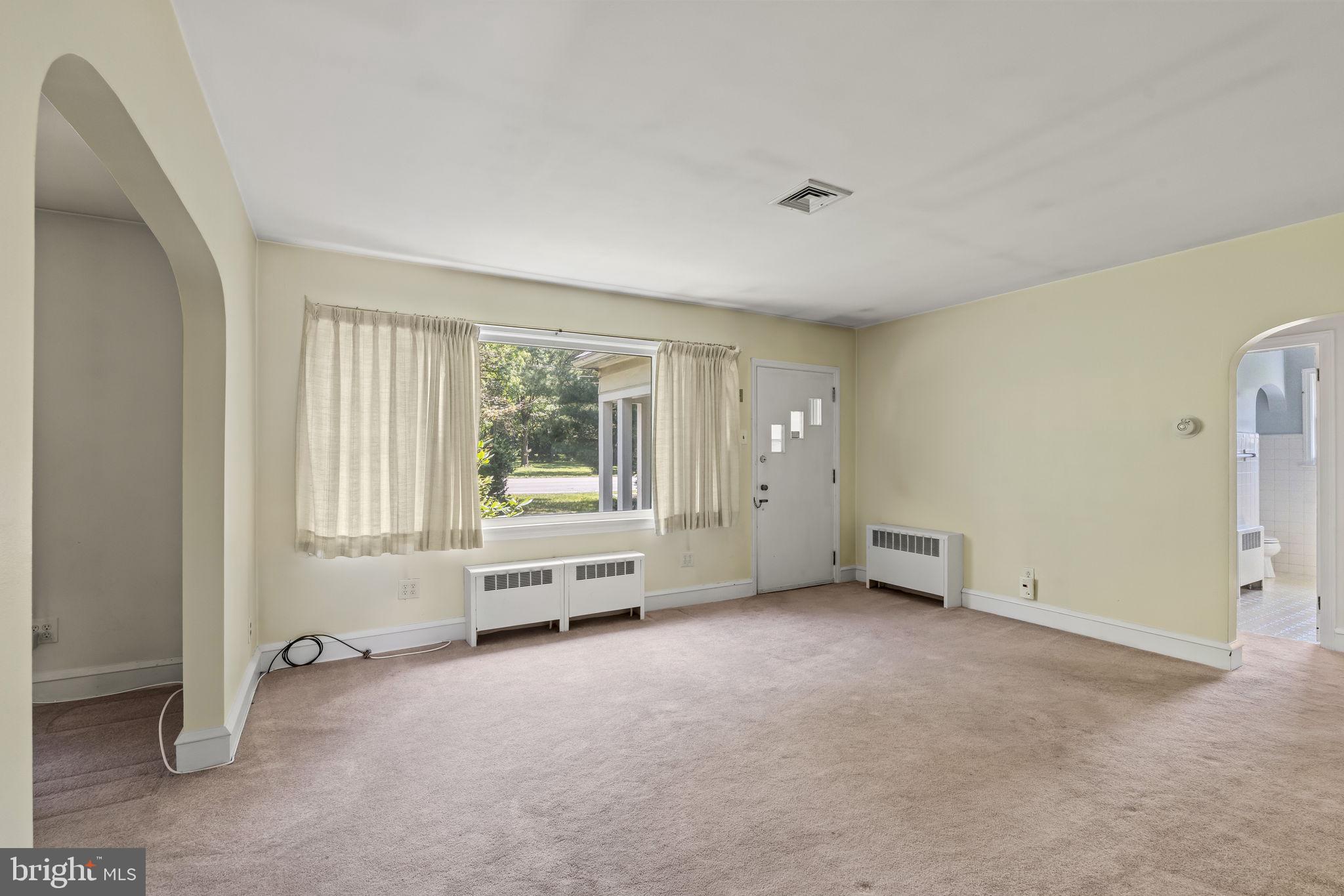 17 Mt Laurel Road Mount Laurel, NJ 08054 - Photo 11 of 29