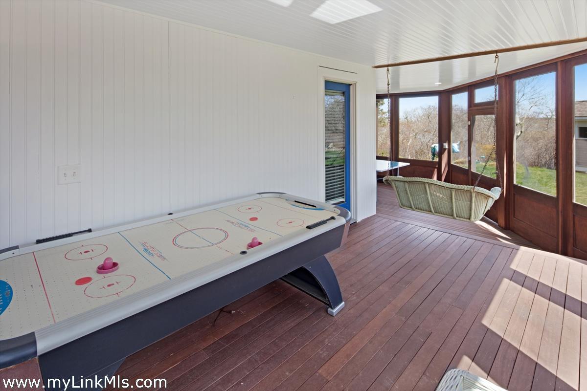 72 Chappaquiddick Avenue Edgartown, MA 02539 - Photo 20 of 63 Primary home screened room play area