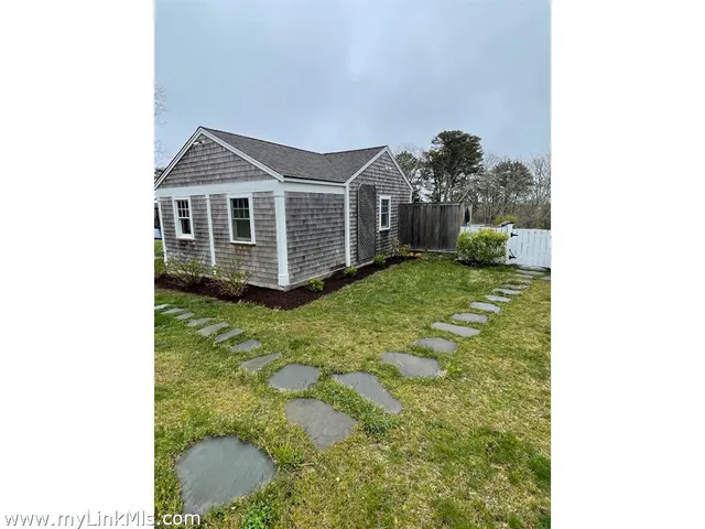$2,999,000 | 72 Chappaquiddick Avenue, Edgartown, MA 02539